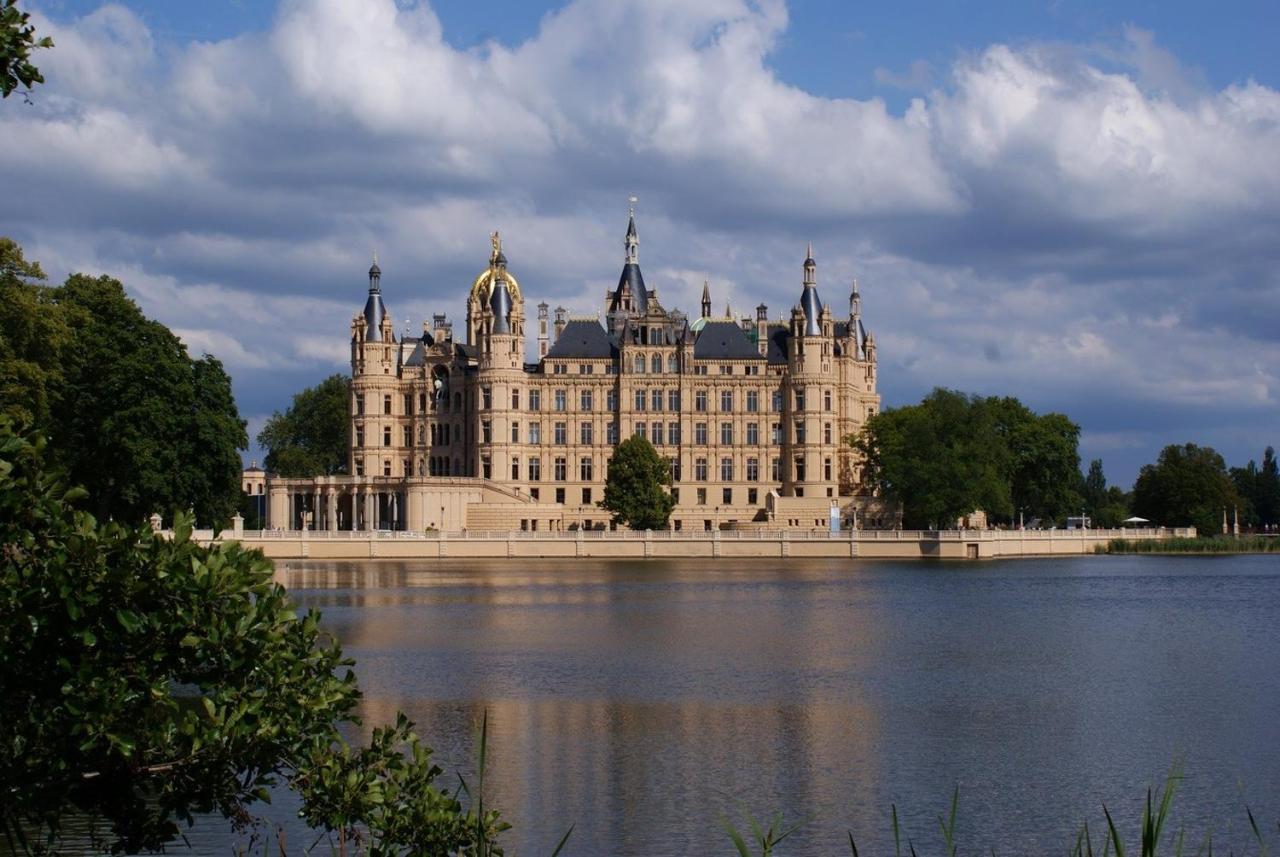 Villa Seeblick Am Schweriner See - Abc223 By Abcwismar Bad Kleinen Экстерьер фото